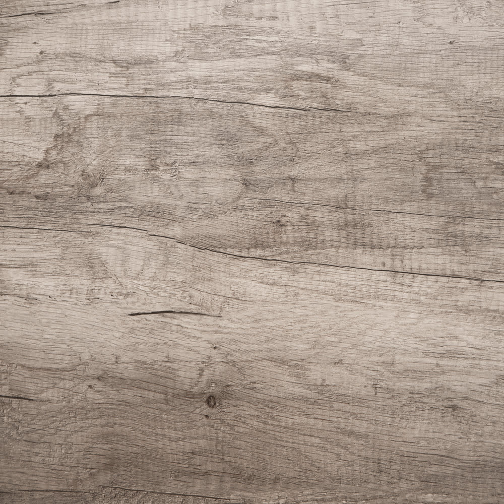 Noble-Line Mountain Oak Detail