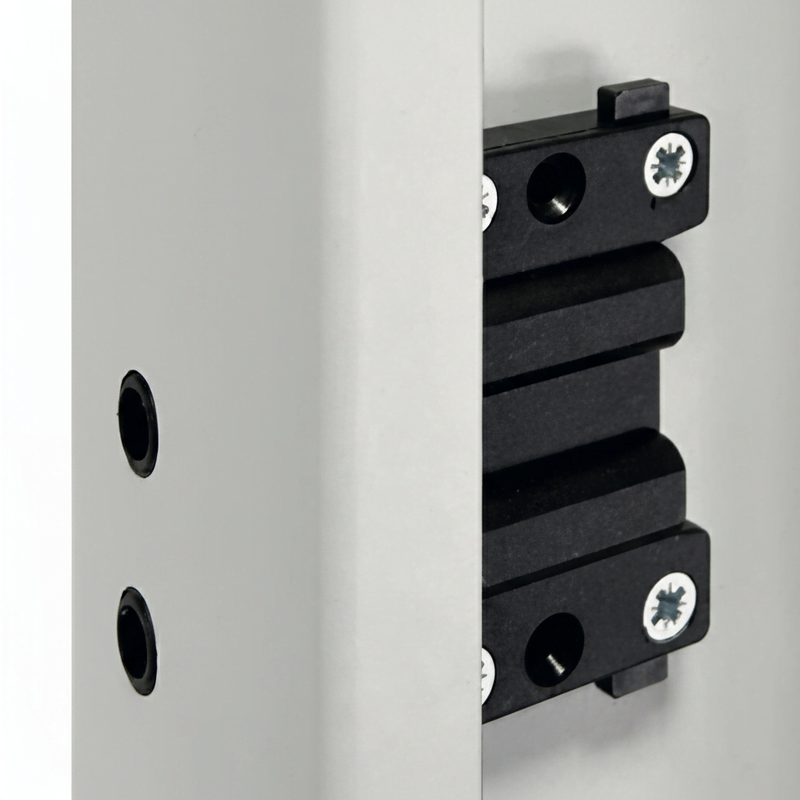 Durchgehende Bandtasche